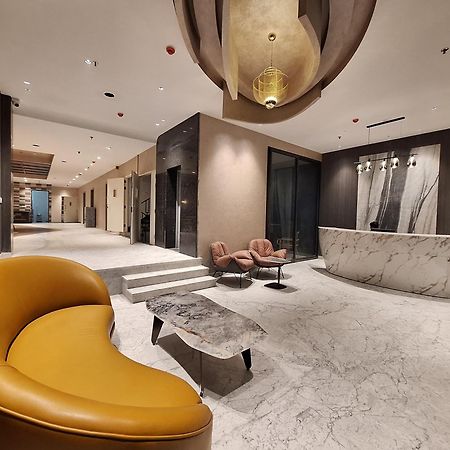 Iva Premium Delhi Airport With Airport Drop Hotel นิวเดลี ภายนอก รูปภาพ