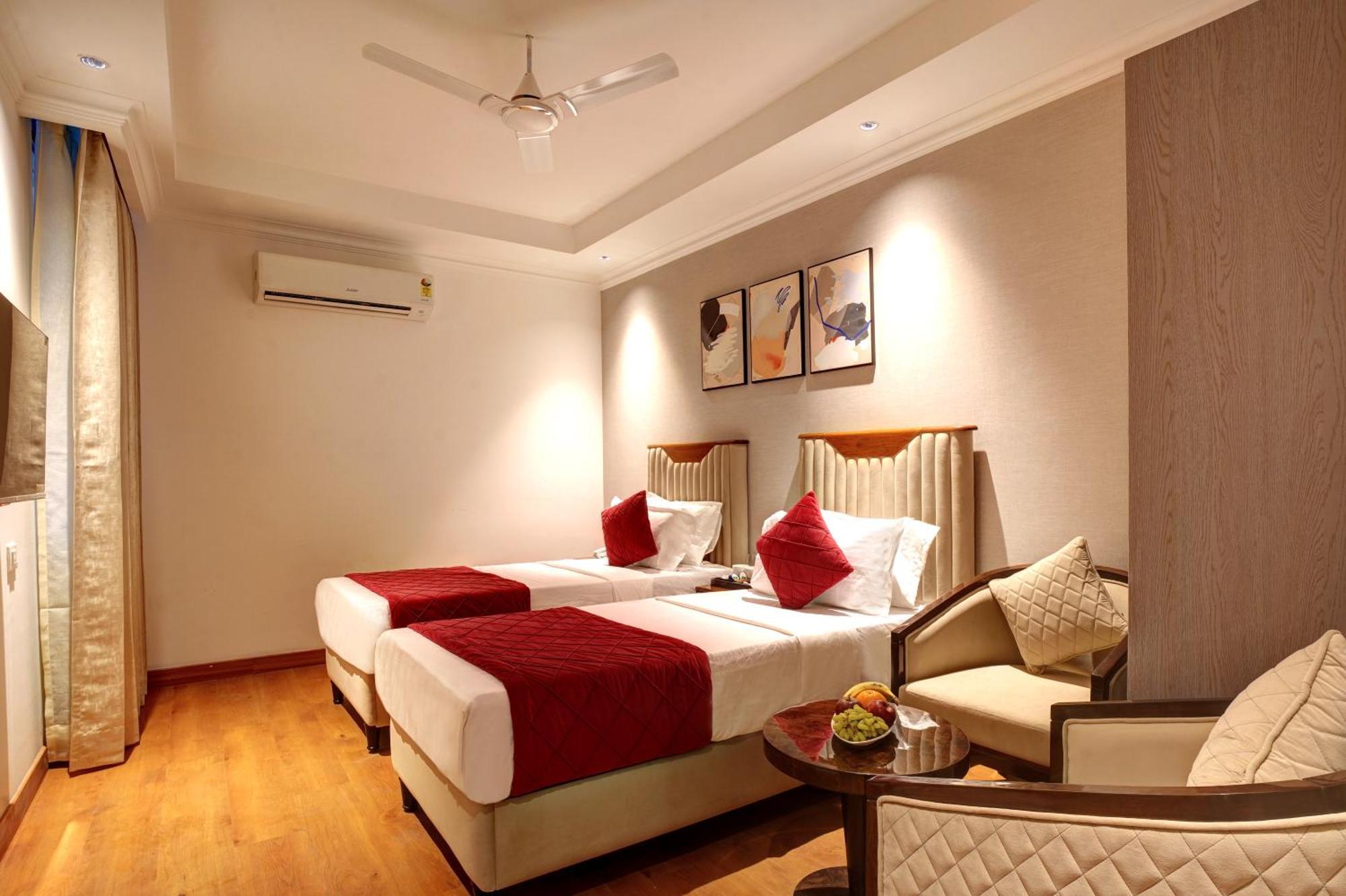 Iva Premium Delhi Airport With Airport Drop Hotel นิวเดลี ภายนอก รูปภาพ