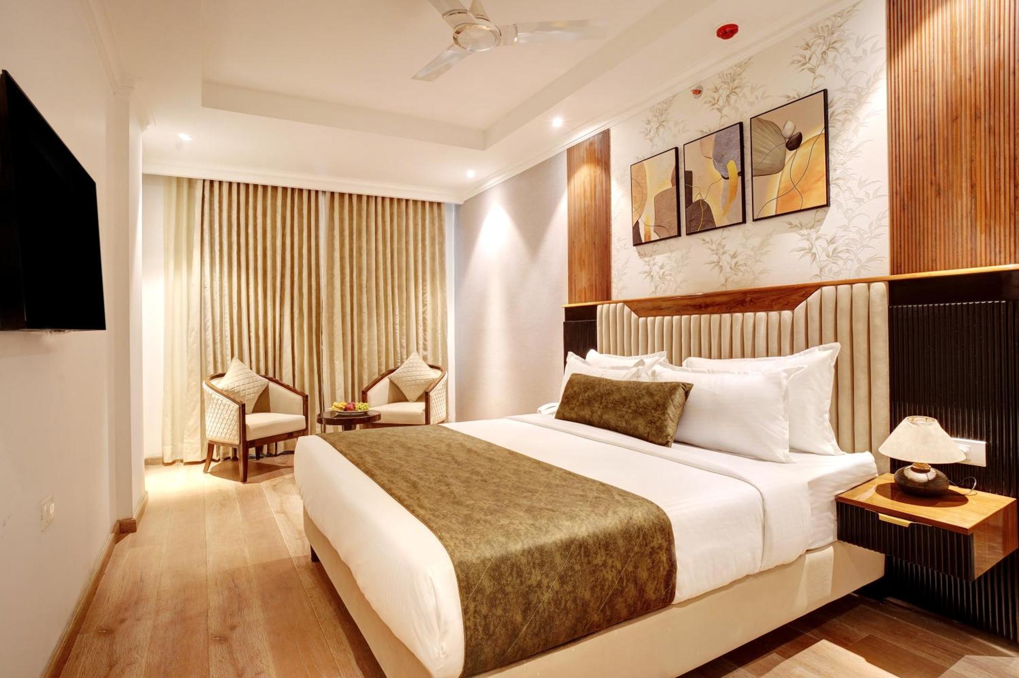 Iva Premium Delhi Airport With Airport Drop Hotel นิวเดลี ภายนอก รูปภาพ