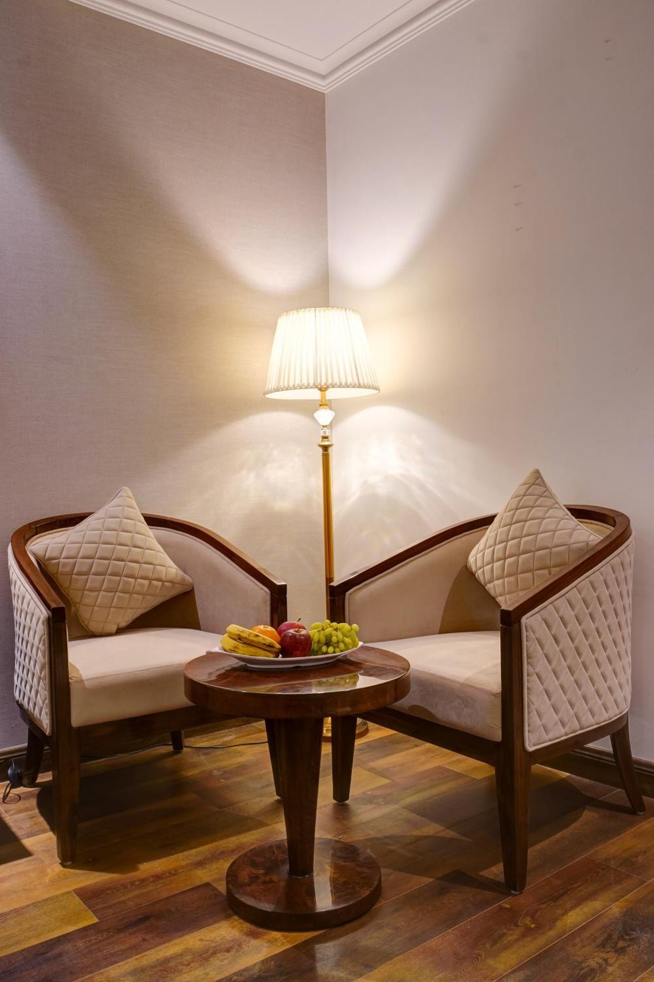 Iva Premium Delhi Airport With Airport Drop Hotel นิวเดลี ภายนอก รูปภาพ