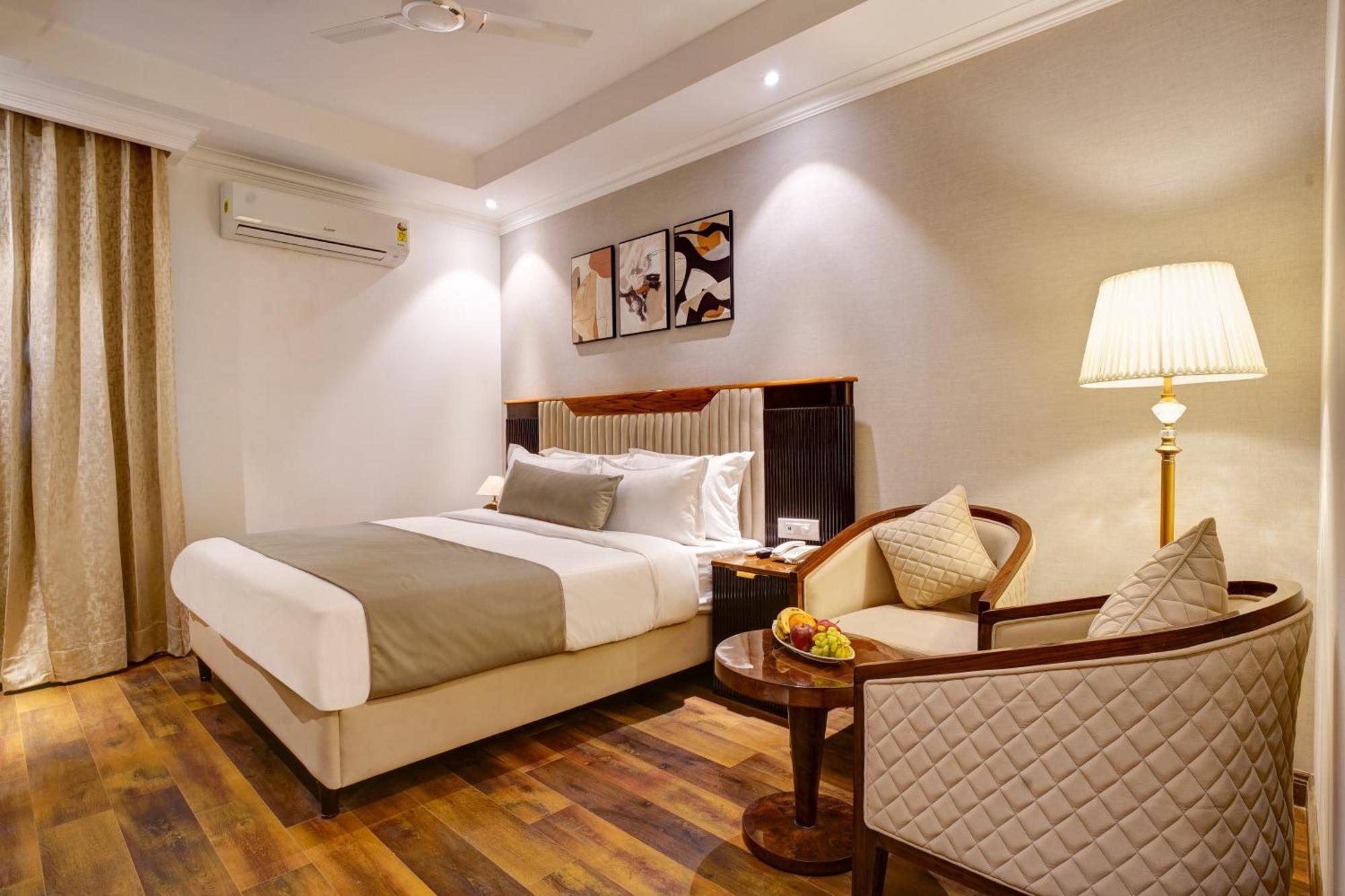 Iva Premium Delhi Airport With Airport Drop Hotel นิวเดลี ภายนอก รูปภาพ