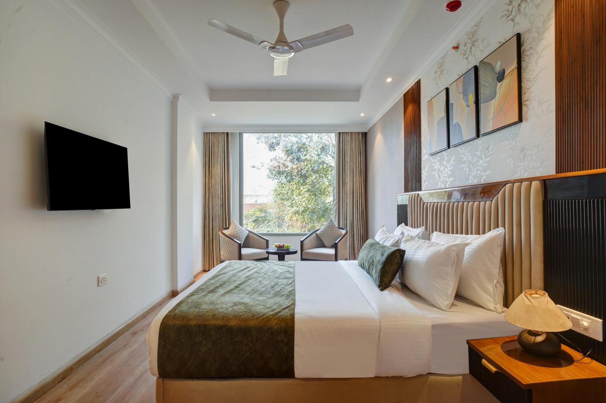 Iva Premium Delhi Airport With Airport Drop Hotel นิวเดลี ภายนอก รูปภาพ