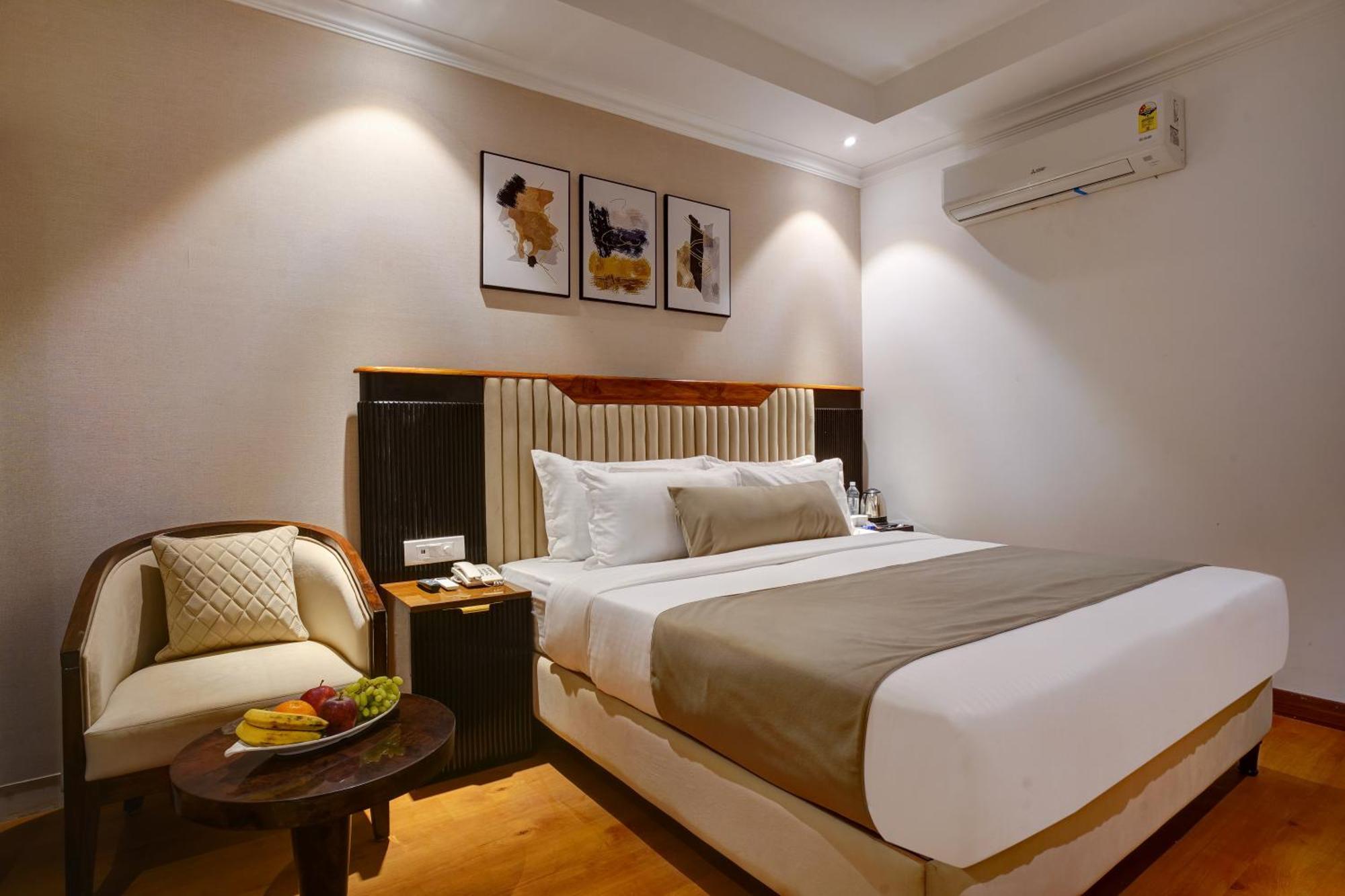 Iva Premium Delhi Airport With Airport Drop Hotel นิวเดลี ภายนอก รูปภาพ