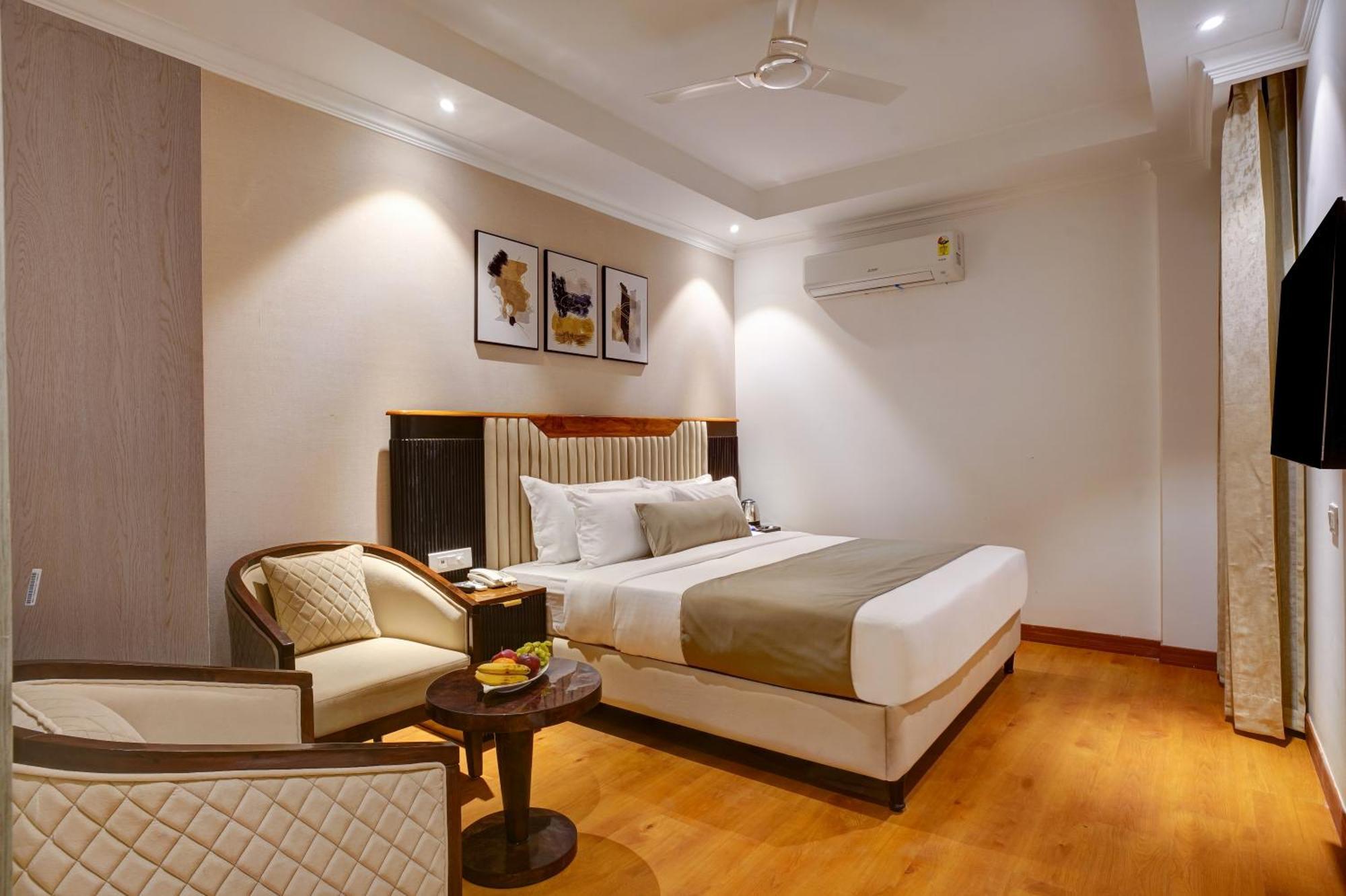 Iva Premium Delhi Airport With Airport Drop Hotel นิวเดลี ภายนอก รูปภาพ
