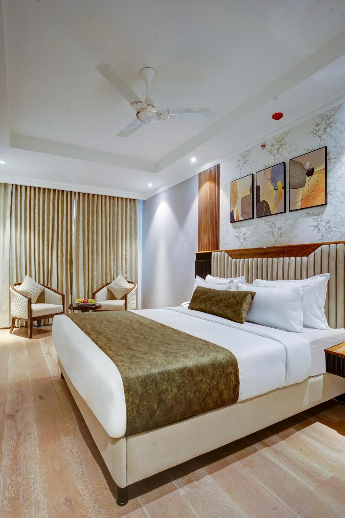 Iva Premium Delhi Airport With Airport Drop Hotel นิวเดลี ภายนอก รูปภาพ