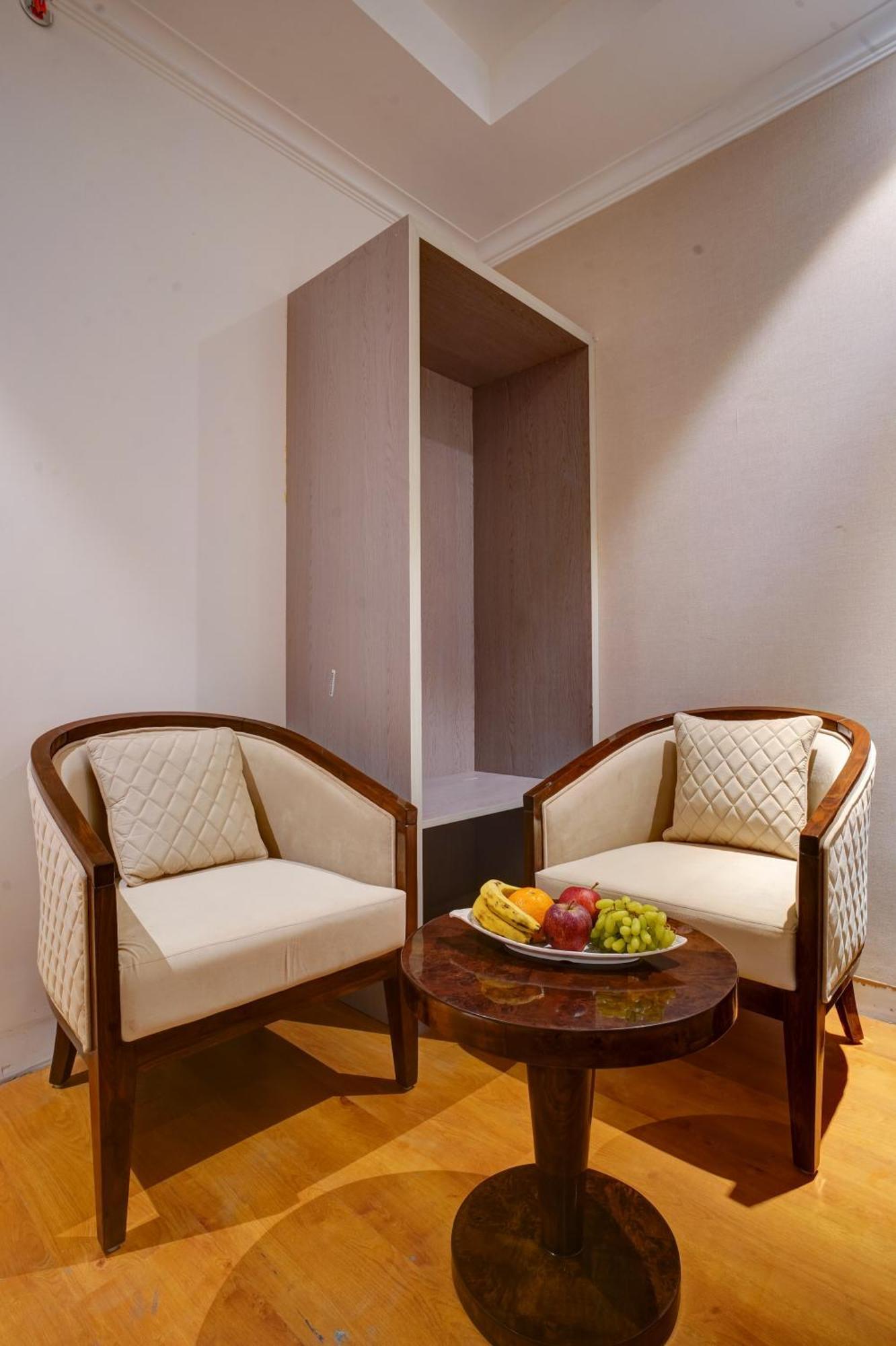 Iva Premium Delhi Airport With Airport Drop Hotel นิวเดลี ภายนอก รูปภาพ