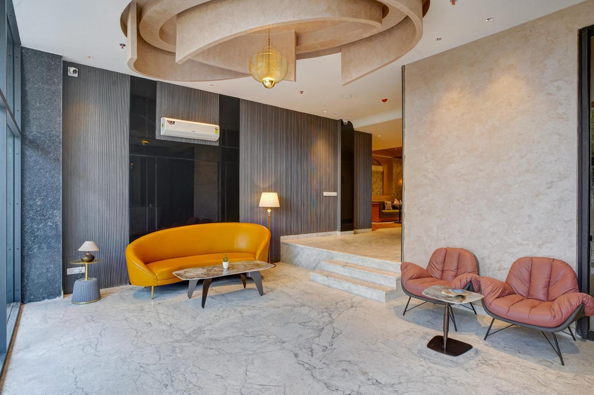 Iva Premium Delhi Airport With Airport Drop Hotel นิวเดลี ภายนอก รูปภาพ